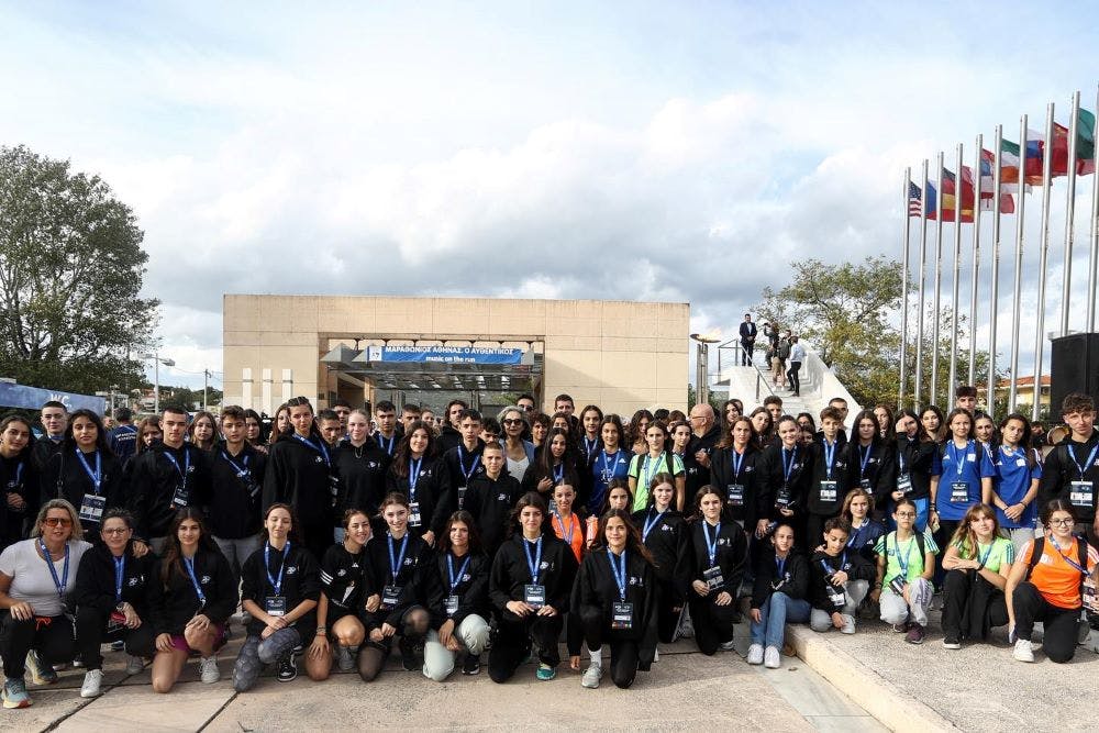 Μηνύματα ειρήνης στην τελετή έναρξης του 40ού ΑΜΑ (pics) runbeat.gr